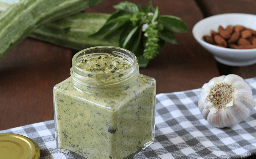 Crema di Zucchine, Basilico e Mandorle